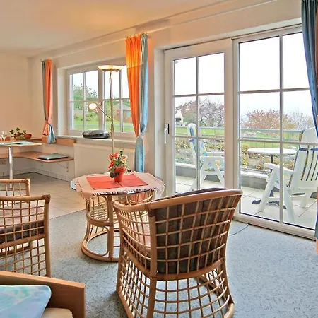 Апартаменты Ferienresidenz Ueber'm